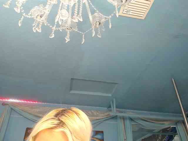 adrianna_fox webcam