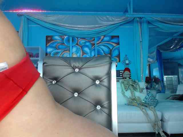 adrianna_fox adrianna_fox