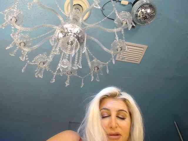 adrianna_fox webcam