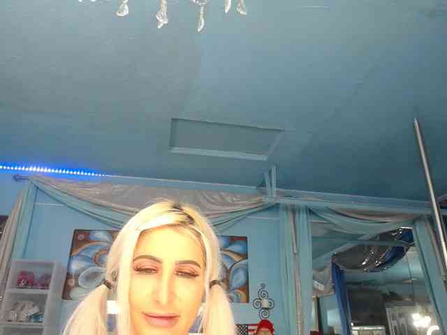 adrianna_fox webcam