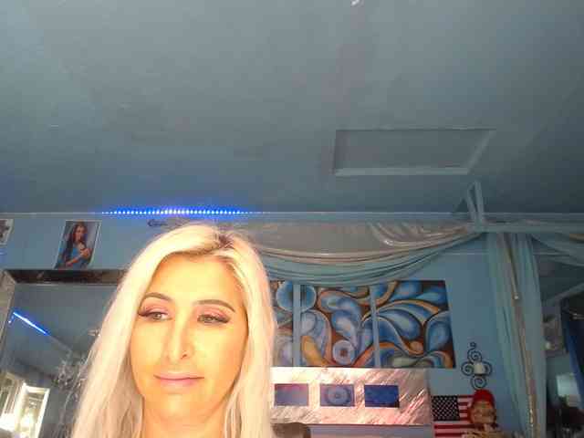 adrianna_fox webcam