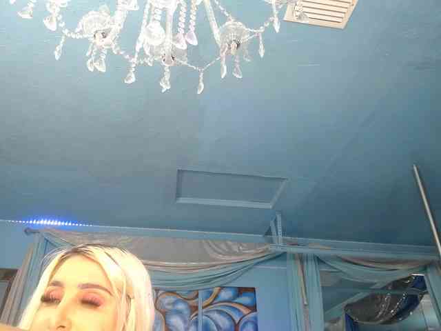 adrianna_fox webcam