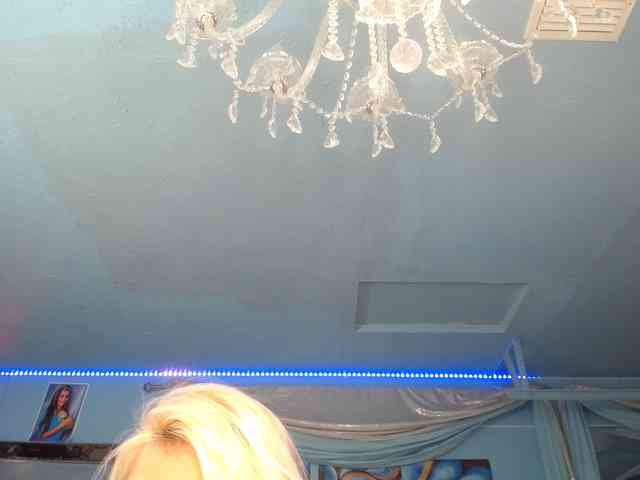adrianna_fox webcam