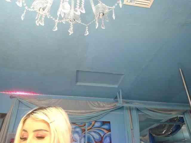 adrianna_fox webcam