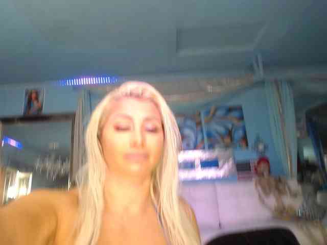 adrianna_fox webcam