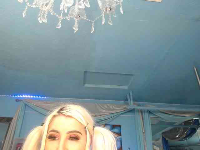 adrianna_fox webcam