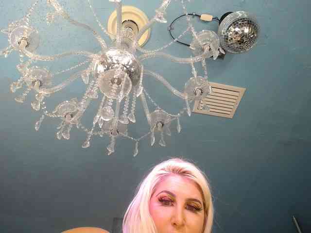 adrianna_fox webcam