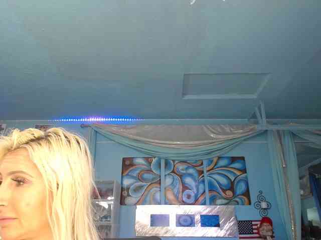 adrianna_fox webcam