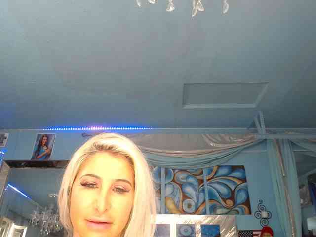adrianna_fox webcam