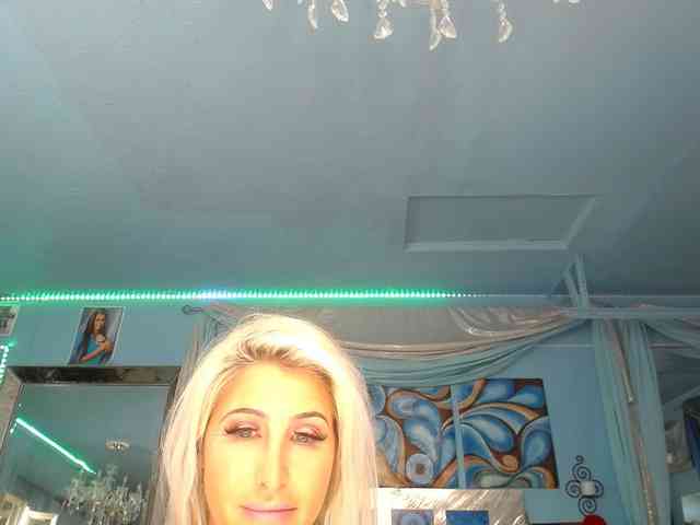 adrianna_fox webcam