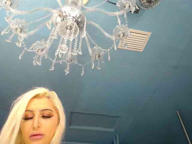 adrianna_fox