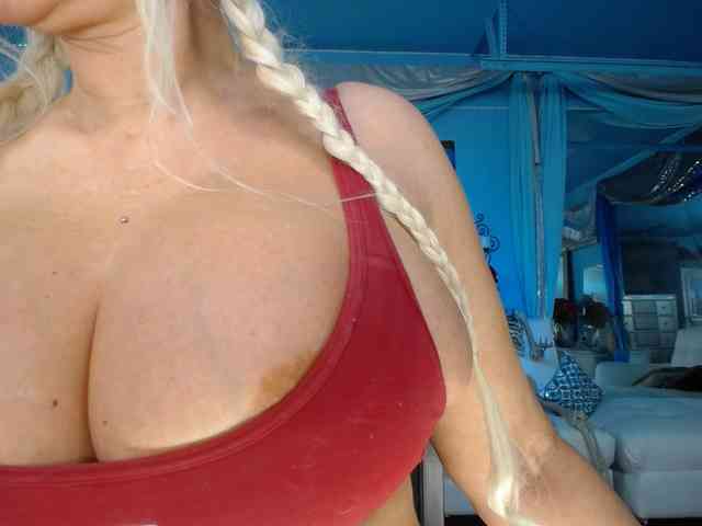 adrianna_fox adrianna_fox