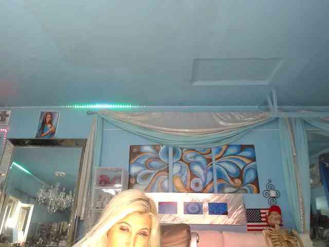 adrianna_fox webcam