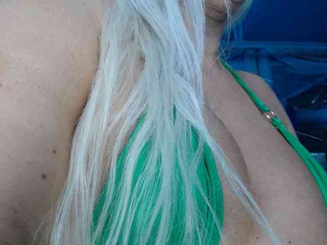 adrianna_fox webcam