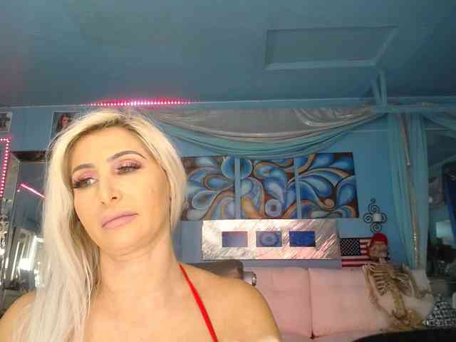 adrianna_fox webcam
