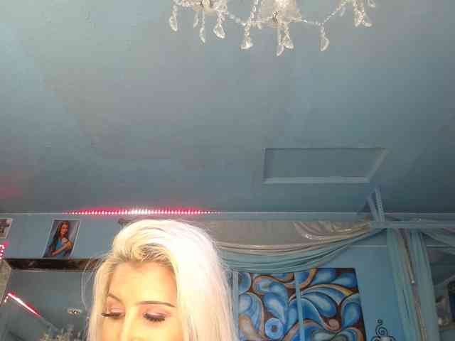 adrianna_fox webcam