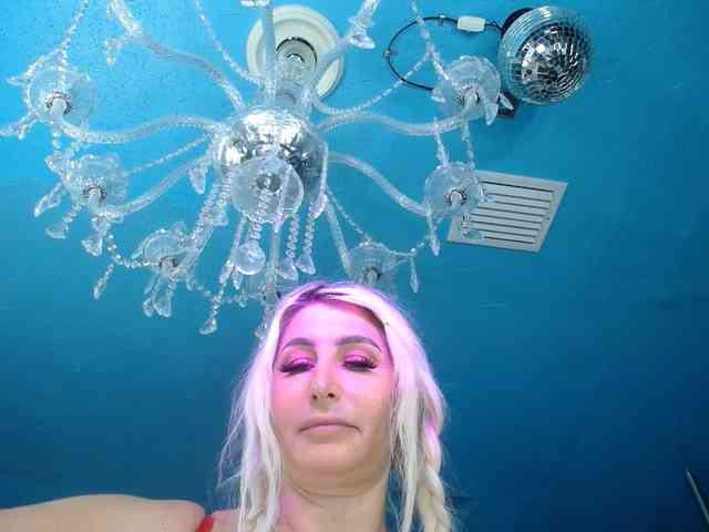 adrianna_fox adrianna_fox