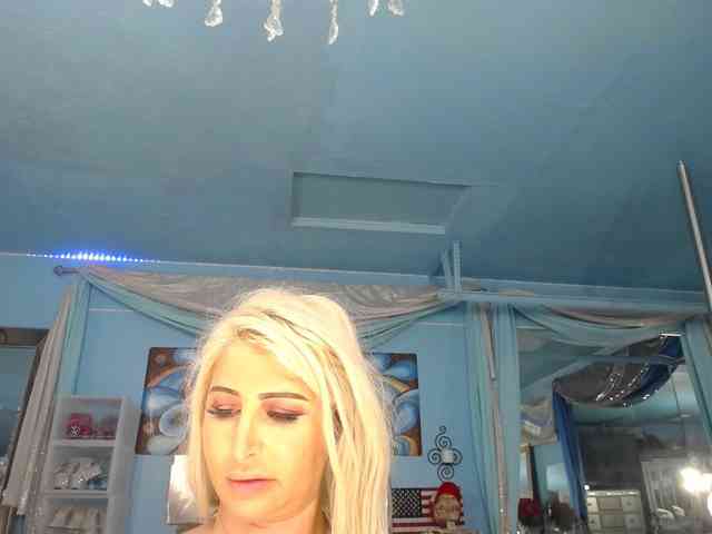 adrianna_fox adrianna_fox