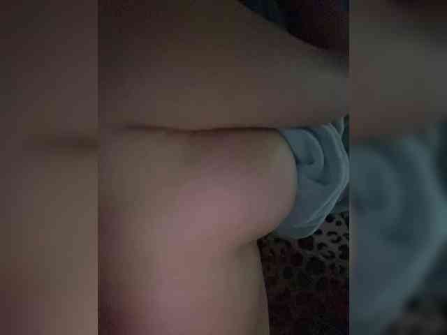 adrianna_fox webcam