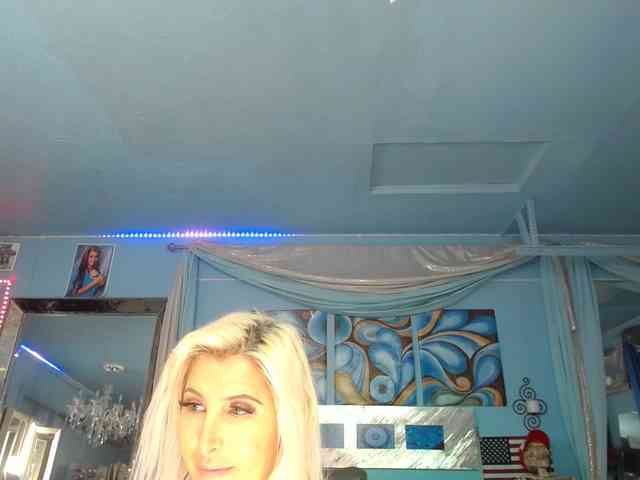 adrianna_fox webcam