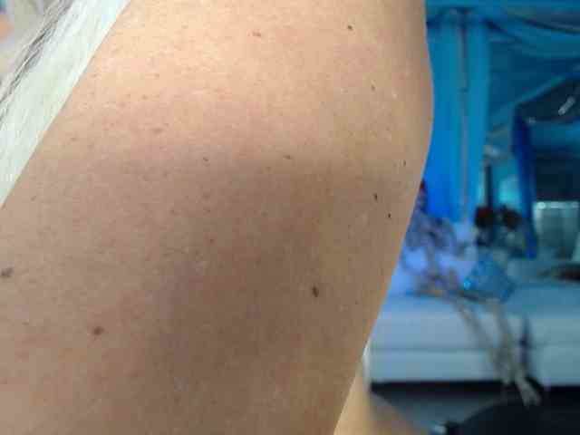 adrianna_fox webcam