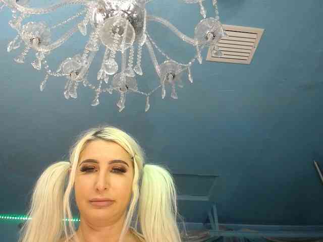 adrianna_fox webcam