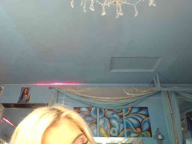 adrianna_fox webcam