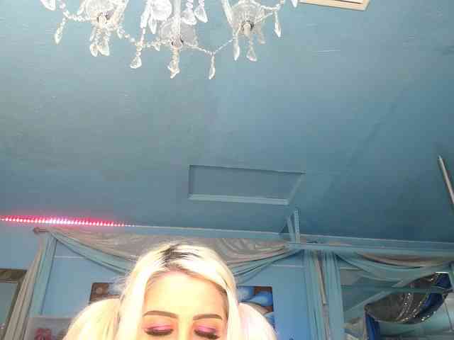 adrianna_fox webcam