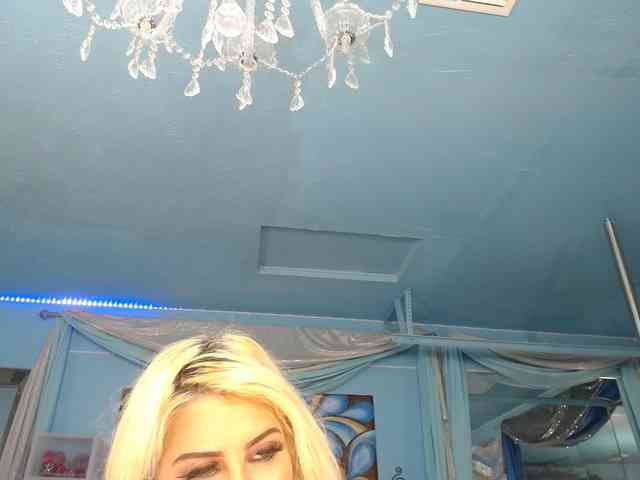 adrianna_fox webcam