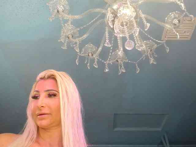 adrianna_fox webcam