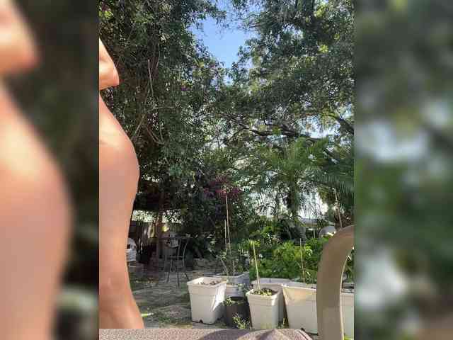sexual chat Adrianna Fox