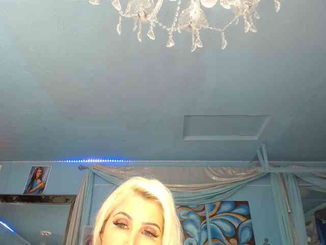 adrianna_fox webcam