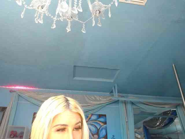 adrianna_fox webcam