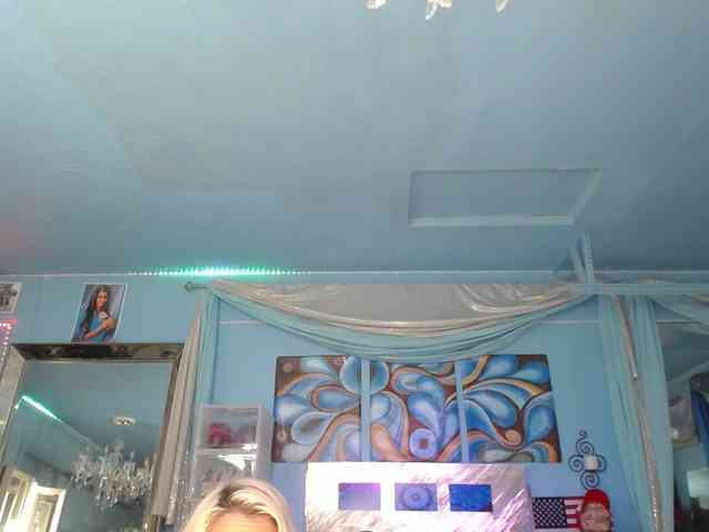 adrianna_fox webcam
