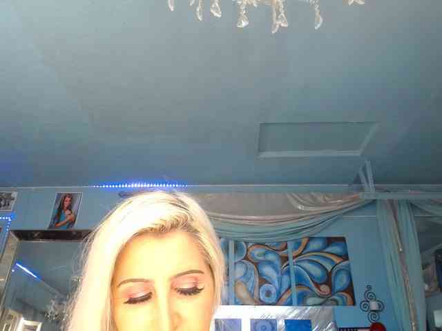 adrianna_fox webcam