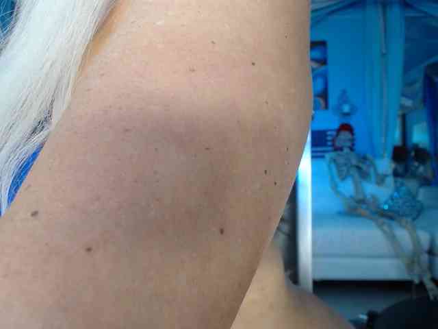 adrianna_fox webcam