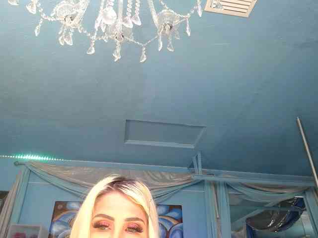 adrianna_fox adrianna_fox