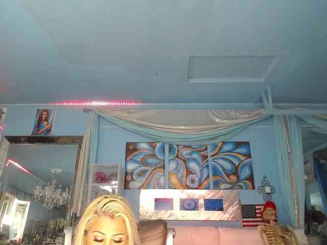 adrianna_fox webcam