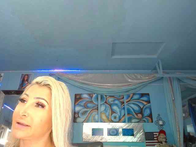 adrianna_fox webcam