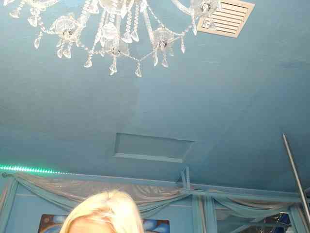 adrianna_fox adrianna_fox