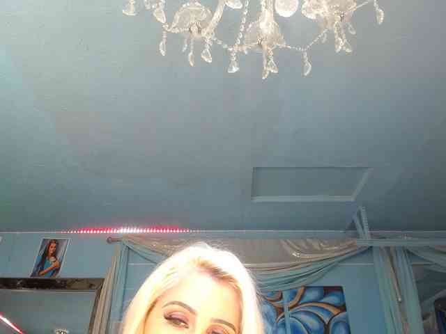 adrianna_fox webcam