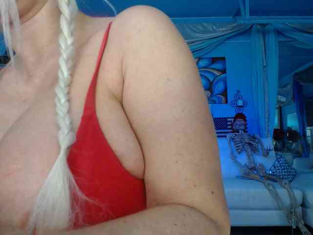 adrianna_fox adrianna_fox