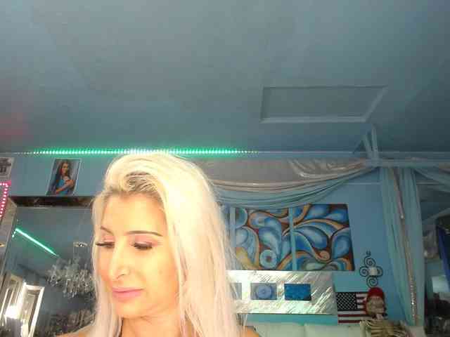 adrianna_fox webcam