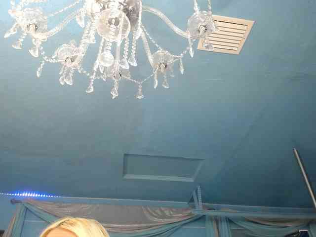 adrianna_fox adrianna_fox