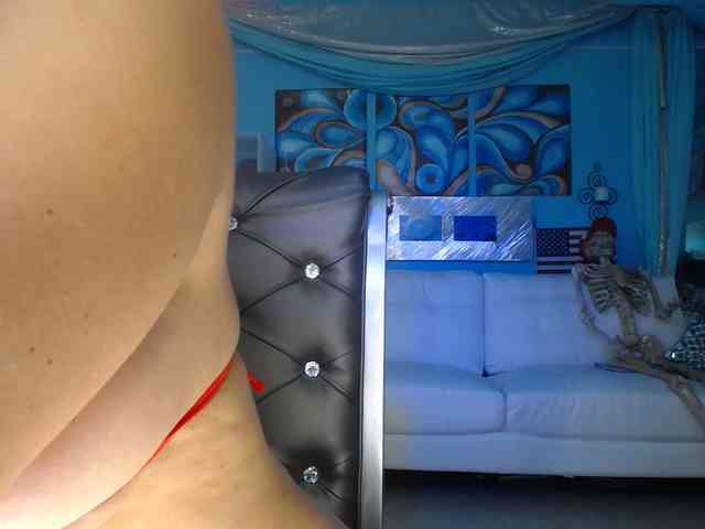 adrianna_fox webcam