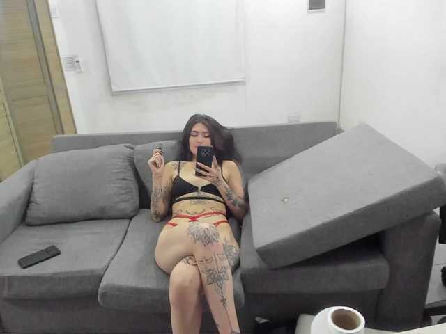 classied's BongaCams show and profile