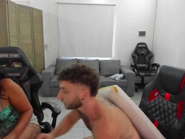 classied's BongaCams show and profile