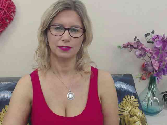 DoreenKiss webcam