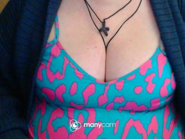 mayalove4u from BongaCams is Freechat