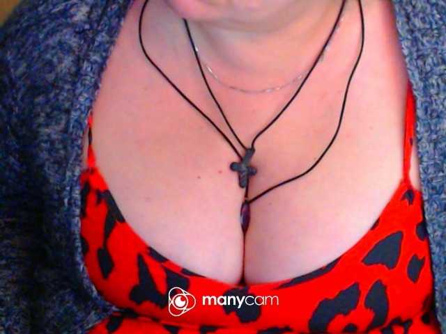 mayalove4u Live Cam on BongaCams